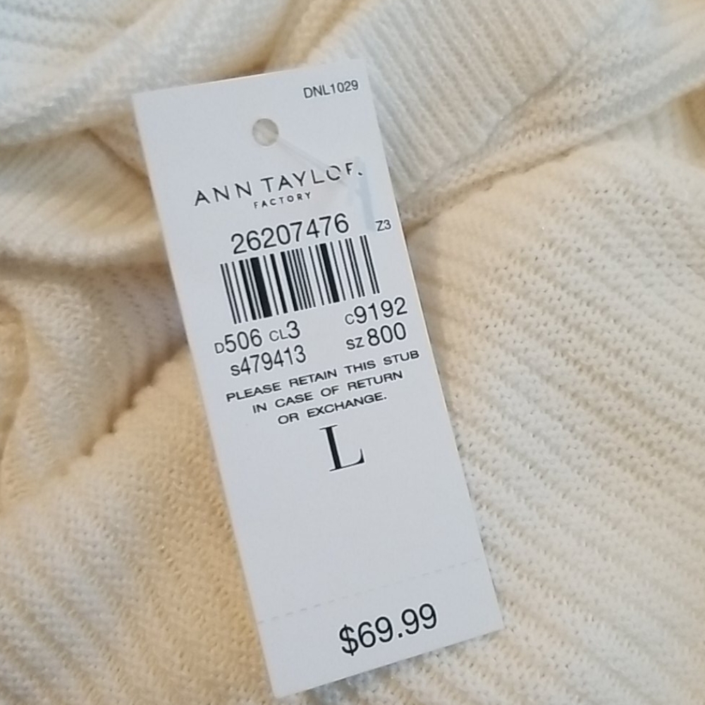 OFF WHITE ANN TAYLOR SWEATER - Picture 8 of 10